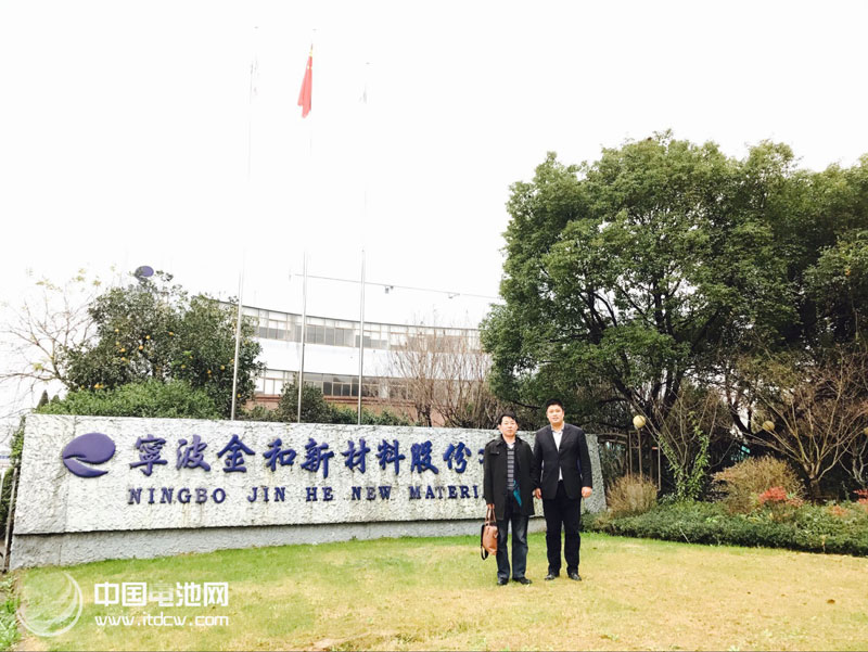 图片21.jpg 皇冠